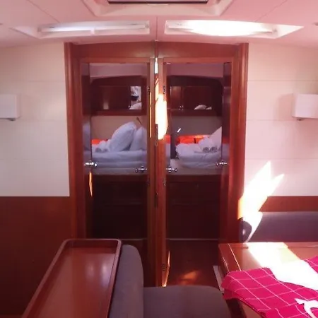 Boat In * 스플리트